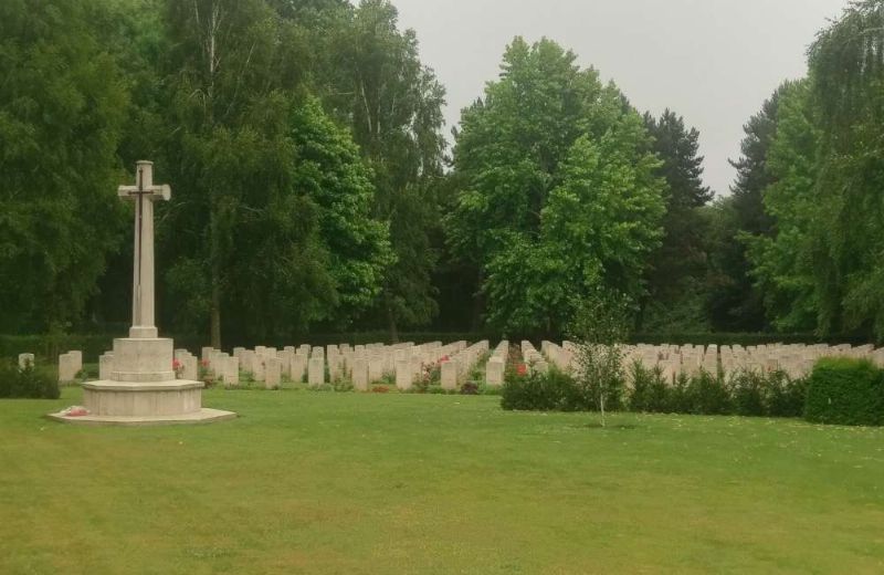 British Cemetery CAMBES EN PLAINE