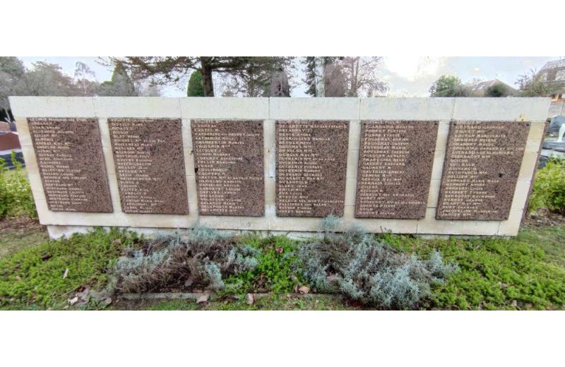 Civilian victims Saint Gabriel Cemetery