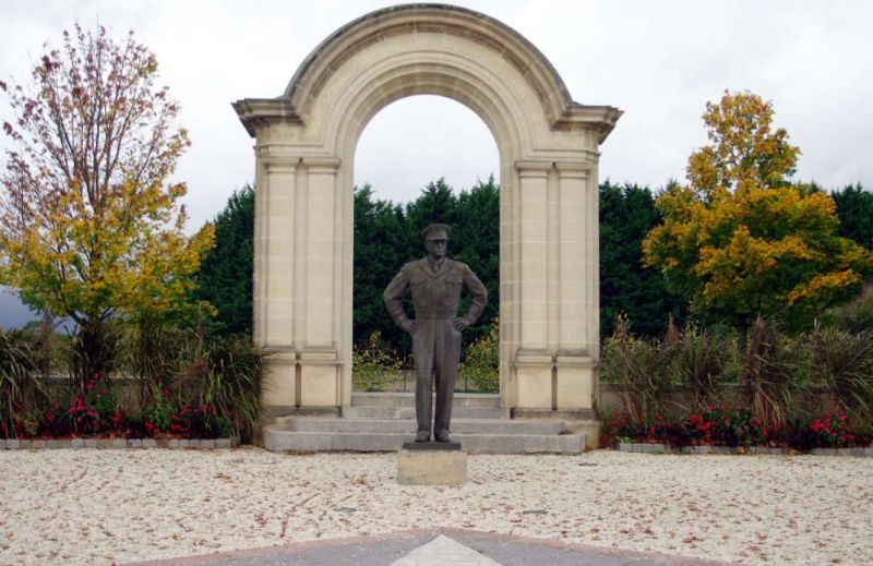 Statue General Dwight Eisenhower