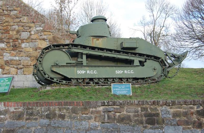 Renault FT 17 tank (Reproduction)